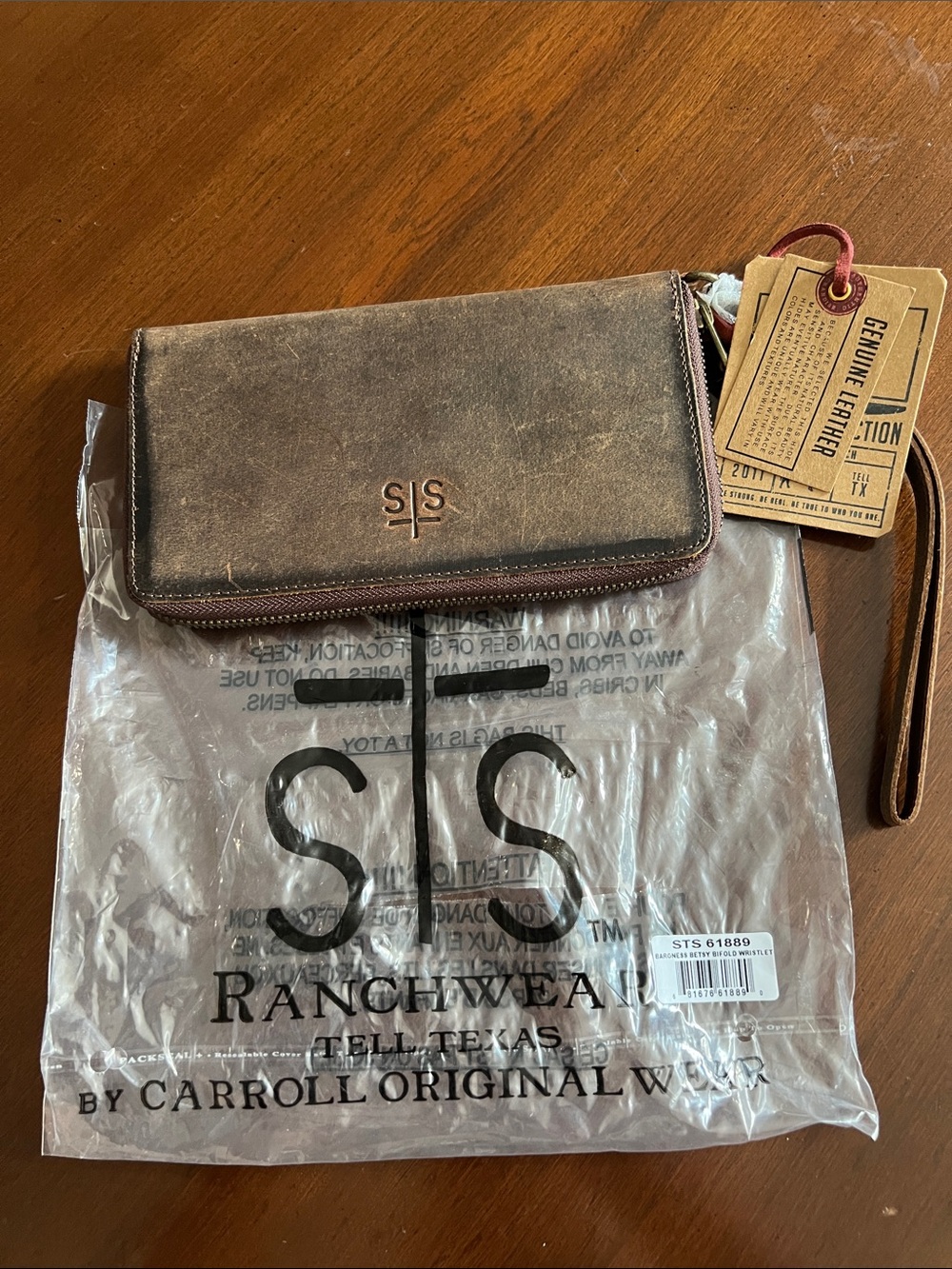 STS Ranchwear Brown Leather Zip Clutch Wristlet